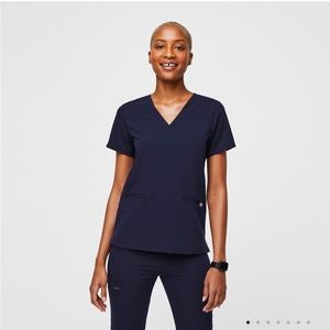 Navy Figs Casma scrub top